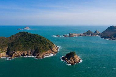 Hong Kong Sai Kung Ninepin Grup adasının hava görüntüsü