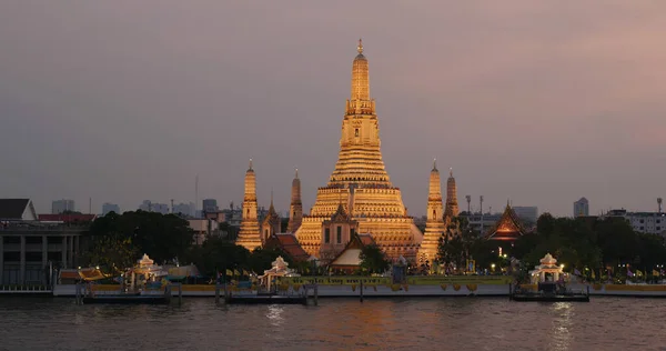 Bangkok Tajlandia Marca 2020 Wat Arun Zachodzie Słońca — Zdjęcie stockowe