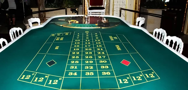 Καζίνο. Ένα τραπέζι για την Ευρωπαϊκή ρουλέτα — Φωτογραφία Αρχείου