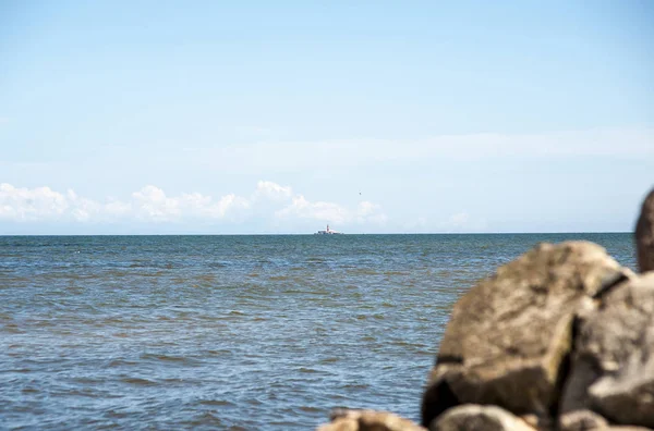 ラトビア、岬 Kolka 場所、バルト海と th を接続 — ストック写真