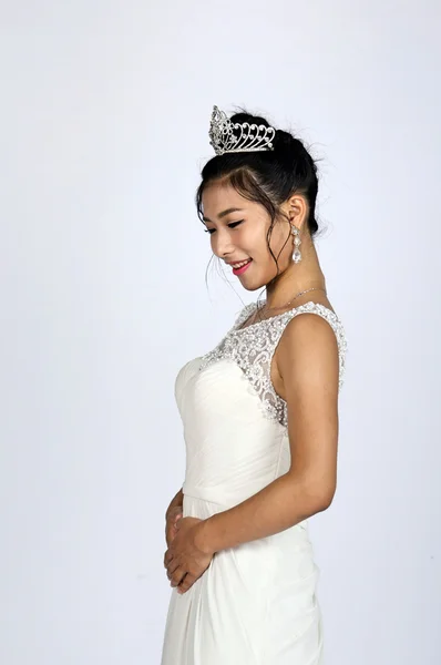 Pregnant Pretty Chinese Bride — Stockfoto