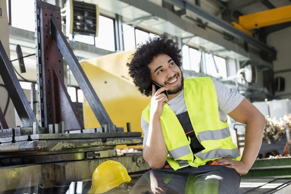 Manual worker in metal industry — Stock Photo, Image