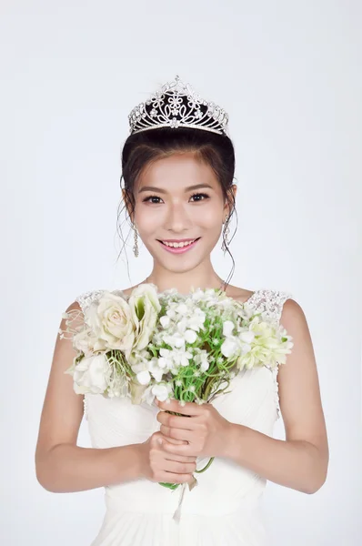 Beautiful Chinese Bride — Stock Photo, Image