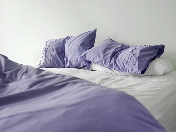 Purple Duvet set — Stock Photo, Image