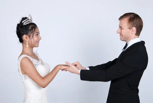 Beautiful Bride and Groom — Stock Photo, Image