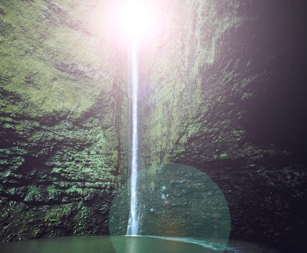 滝のレンズフレア — ストック写真