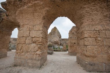 Archs at Antonine Thermae clipart