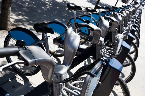 Alquiler de bicicletas públicas — Foto de Stock