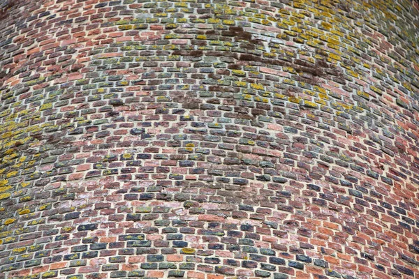 Torre de tijolo vermelho — Fotografia de Stock