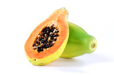 Yarıya taze papaya