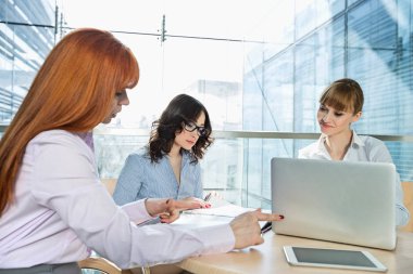 Masada çalışma iş kadınları