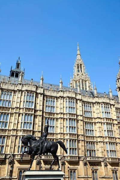 Londra 'daki parlamento binaları — Stok fotoğraf