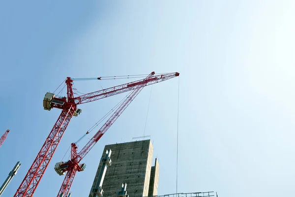 Red construction crane — Stock Photo, Image