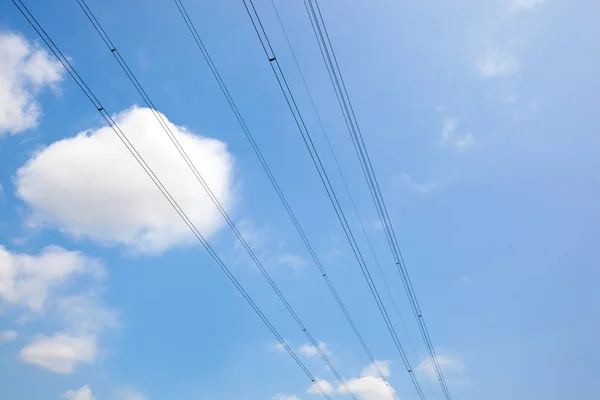 Líneas de energía eléctrica — Foto de Stock