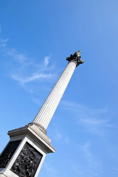 Kolumna Nelsona na Trafalgar Square — Zdjęcie stockowe