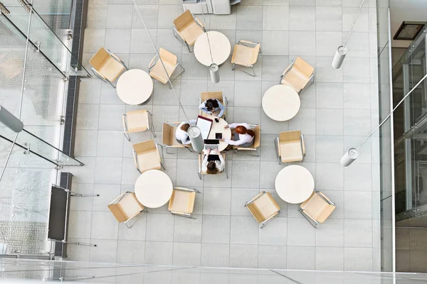 Businesswomen working in office canteen — Stock Photo, Image