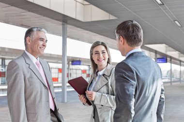 İş adamları çevrilişi