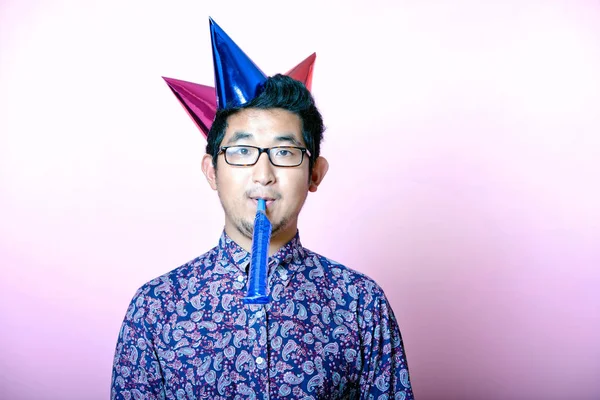 Geeky Asyalı adam — Stok fotoğraf