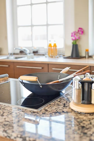 Cooking utensils on stove — Stock Photo, Image