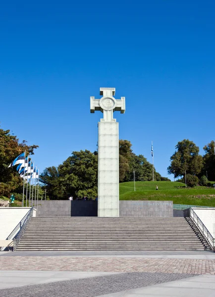 Freedom Monument and Freedom Square — Stock Photo, Image