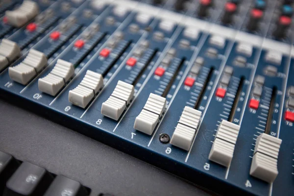 Sound mixing equipment — Stock Photo, Image