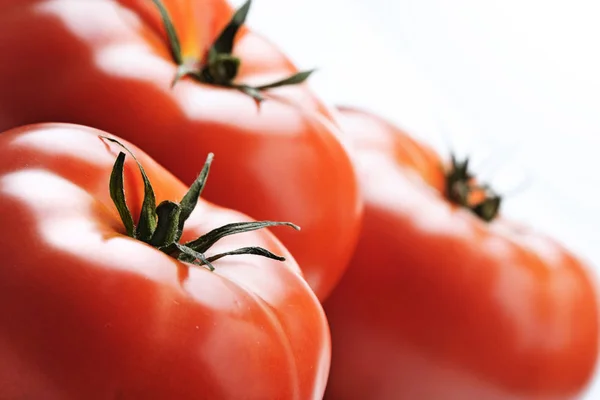 新鲜成熟的西红柿 — 图库照片