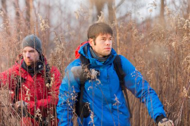 alanda yürüyüş yürüyüşçü