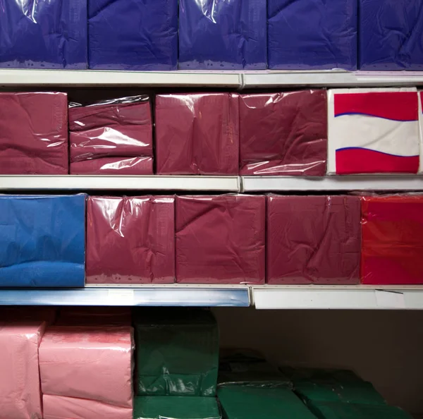 Vícebarevné papírové ubrousky — Stock fotografie
