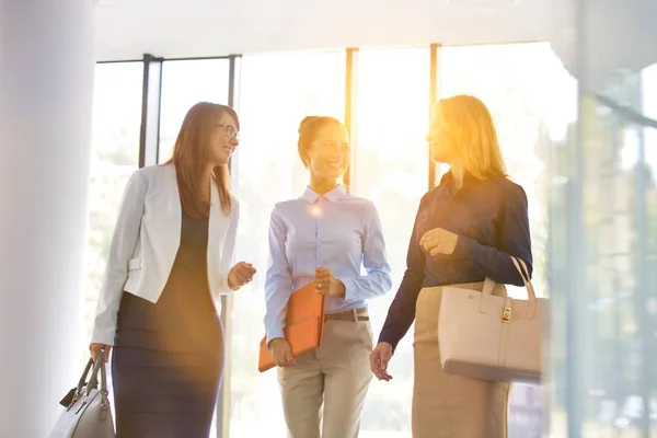 Stratégie Planification Des Femmes Affaires Lors Une Réunion Bureau — Photo