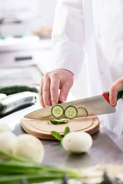 Close Chef Chopping Cucumber Kitchen — Stock Photo, Image