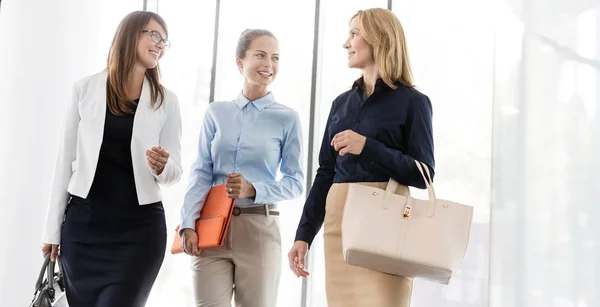 Businesswomen Planning Strategy Meeting Office — Stock Photo, Image