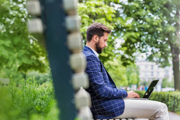 Portrait Young Attractive Businessman Sitting Bench While Working His Laptop — Stock Photo, Image