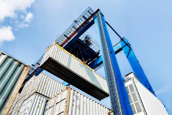 Contenedores Envío Terminal Carga —  Fotos de Stock