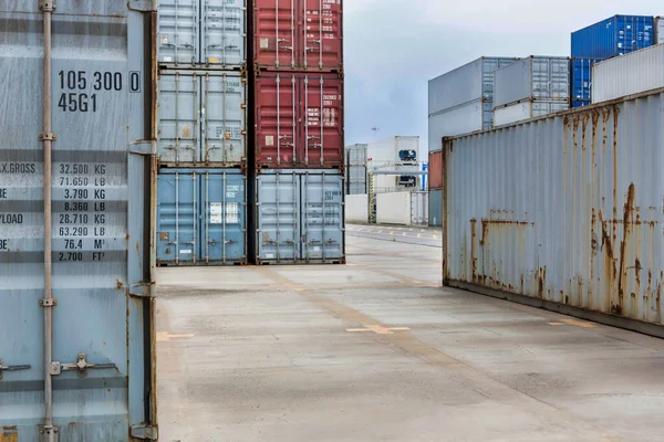 Contenedores Envío Terminal Carga —  Fotos de Stock