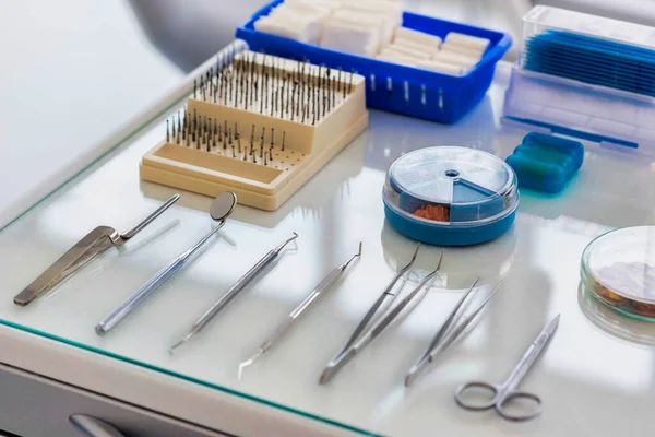 Clínica Odontológica Instrumentos Dentários — Fotografia de Stock