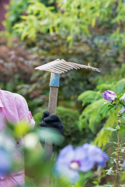 Portrait Gardener Holding Fork Rake — Stock Photo, Image