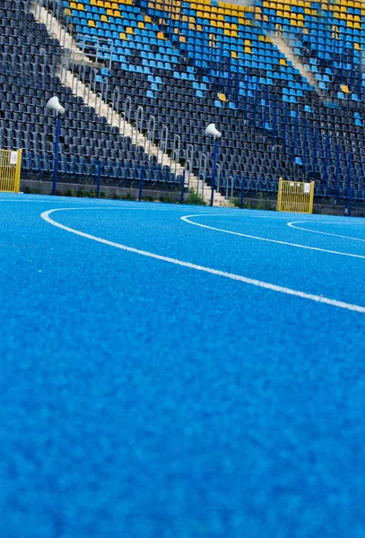 Foto Blå Spårningsfält Stadion — Stockfoto