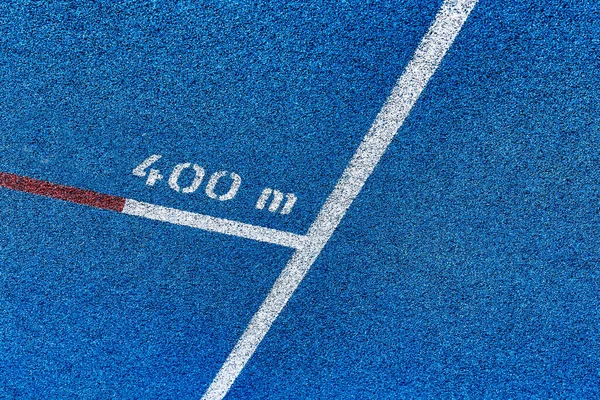 Blisko 400 Metrów Sprint Niebieskie Pole Śledzenia — Zdjęcie stockowe