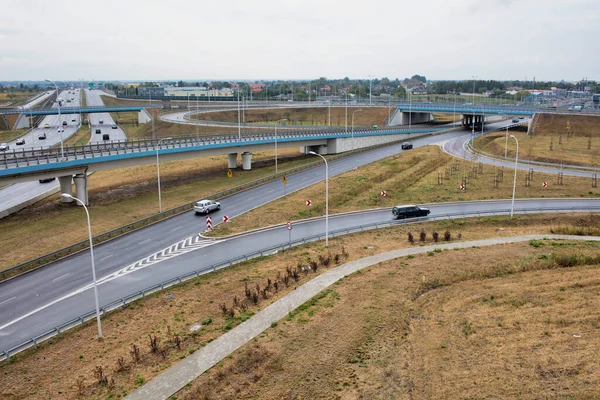 Дороги Автомобили Осеннюю Погоду — стоковое фото