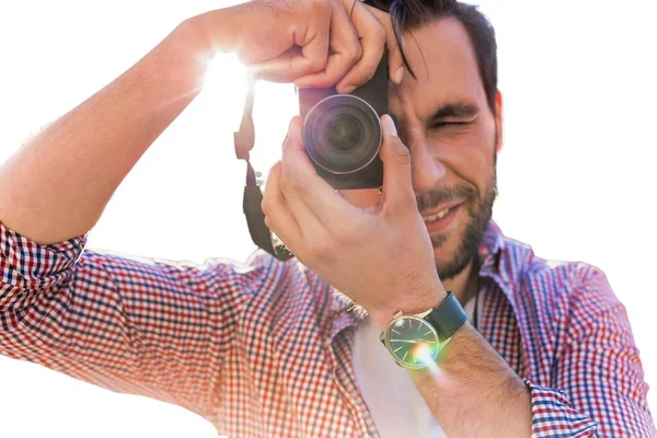 Mladý Atraktivní Muž Fotografování Izolované Bílém — Stock fotografie