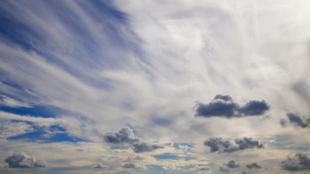 Idylliska fridfulla himlen naturliga skönhet — Stockvideo