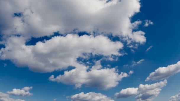 Idyllische friedliche Himmel natürliche Schönheit. — Stockvideo