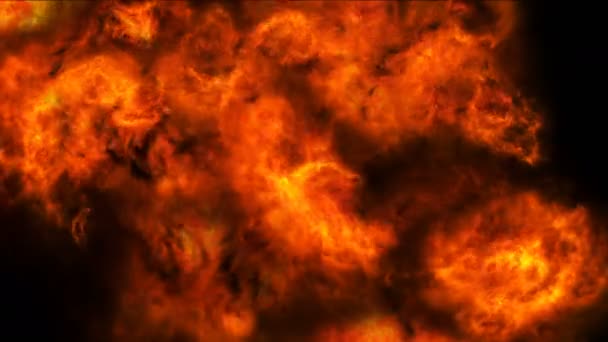 Гигантский взрыв на открытом воздухе с огнем и черным дымом — стоковое видео