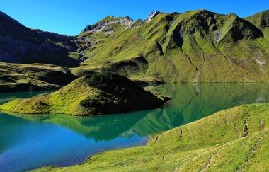 Schrecksee, yüksek Alplerde bir dağ gölüdür.