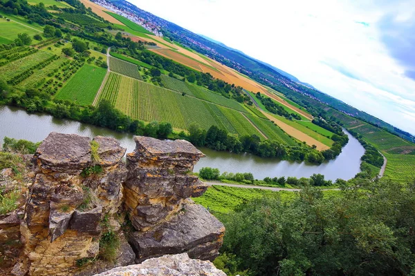 Hessigheim rock gardens are well suited for climbing and hiking — Stock Photo, Image