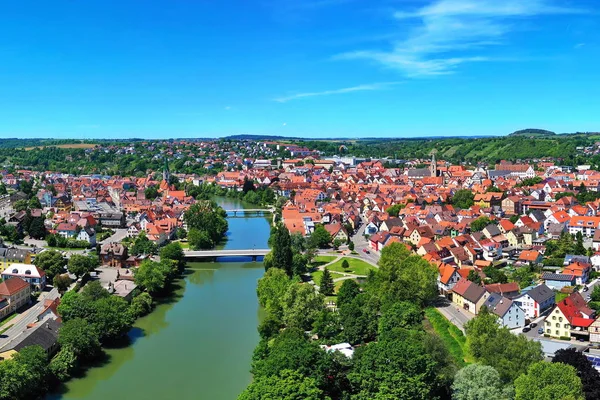 Vue aérienne sur Rottenburg am Neckar au ciel bleu — Photo