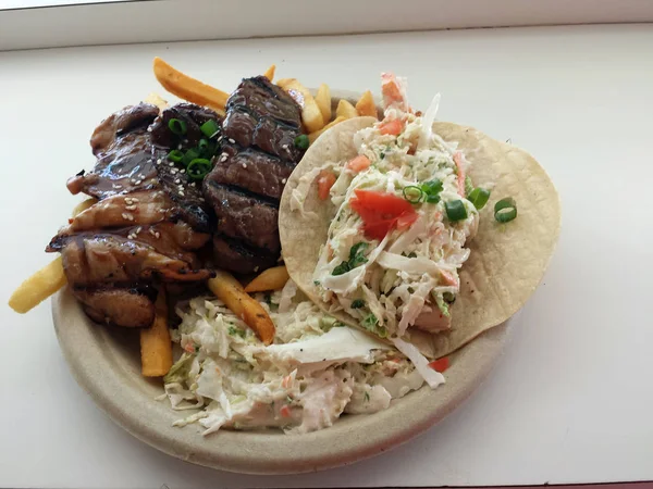 Mix Plate Fish Taco, Kal-Bi, BBQ Chicken — Stock Photo, Image