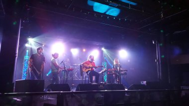 Mike aşk grup kapalı müzik çalar