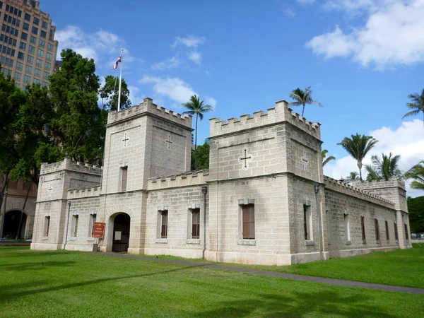 Hale Koa: Iolani baracker — Stockfoto