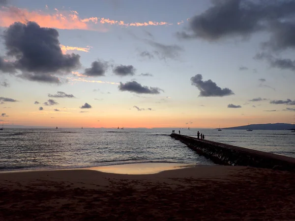 황혼에서 태평양으로 이어지는 아나에 표시와 하와이 오아후 떨어져 2016 — 스톡 사진